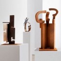 Acheter des sculptures en fer dans une galerie d'art contemporain